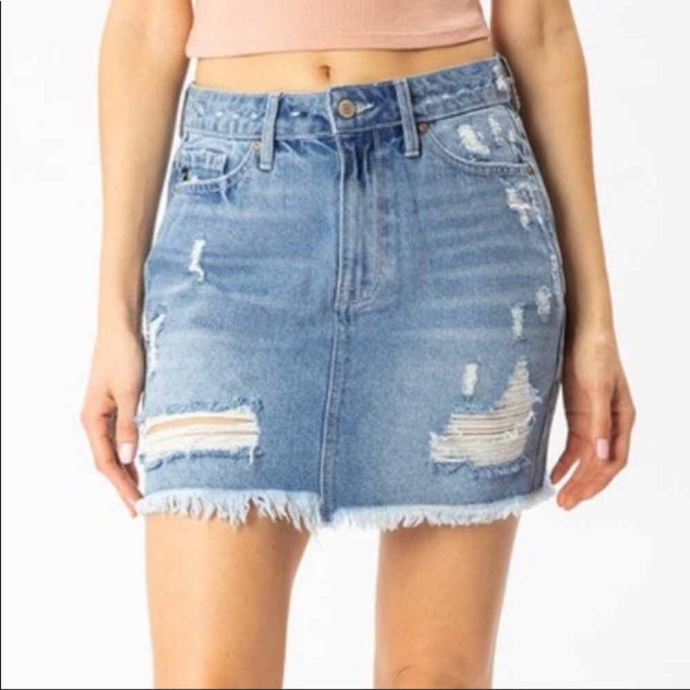 NWT KanCan Distressed Denim Jean Skirt - Picture 8 of 15